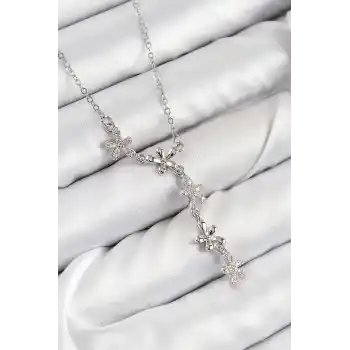316L Çelik Zirkon Taşlı Çiçek Model Gümüş Renk Kadın Kolye