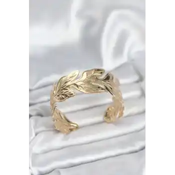 Gold Renk Pirinç Levha Yaprak Model Kadın Bileklik