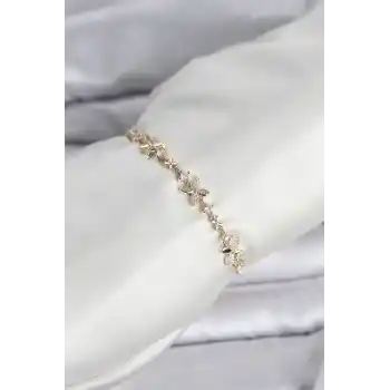 Gold Renk Yonca Model Zirkon Taşlı Asansörlü Kadın Bileklik