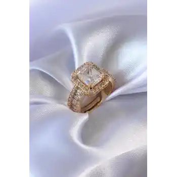 Gold Renk Zirkon Taşlı Kadın Yüzük