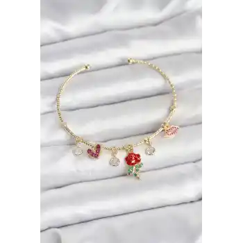 Gül Charmlı Gold Renk Pirinç Kadın Bileklik