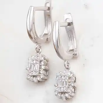 Gümüş Baget Taşlı Kadın Küpe