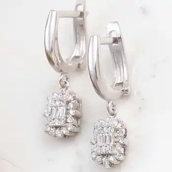 Gümüş Baget Taşlı Kadın Küpe