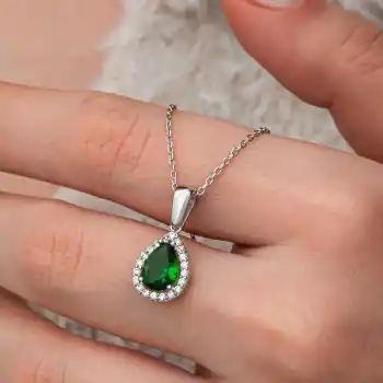 Gümüş Damla Zümrüt Taşlı Kadın Kolye