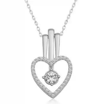 Gümüş Kalpli Tek Taş Kadın Kolye