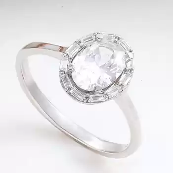 Gümüş Oval Zirkon Taşlı Kadın Yüzük