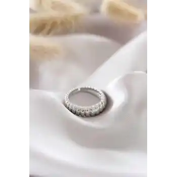 Gümüş Renk Ayarlamalı Burgu Kadın Yüzük