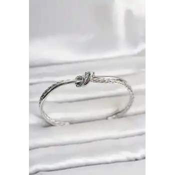 Gümüş Renk Düğüm Model Pirinç Kadın Bileklik