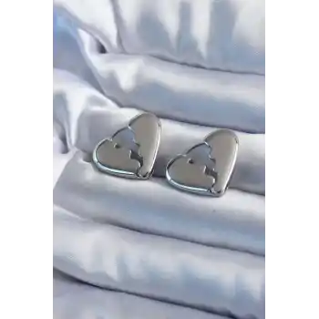 Gümüş Renk Kırık Kalp Model Pirinç Kadın Küpe