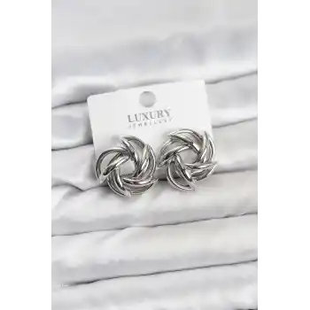 Gümüş Renk Pirinç Keskin Sarmal Model Kadın Küpe