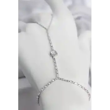 Gümüş Renk Pirinç Zirkon Taşlı Kalp Model Şahmeran