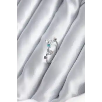 Gümüş Renk Renkli Zirkon Taşlı Kadın Yüzük