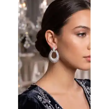 Gümüş Renk Zirkon Taşlı Damla Halka Model Kadın Abiye Küpe