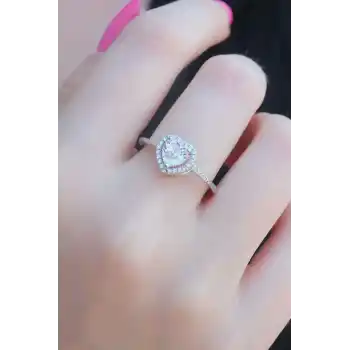 Gümüş Renk Zirkon Taşlı Kalp Model Charm Pirinç Kadın Yüzük