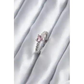 Gümüş Renk Zirkon Taşlı Pembe Kristal Kalp Model Kadın Yüzük