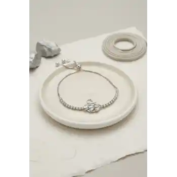 Gümüş Renk Zirkon Taşlı Pirinç Kuğu Model Asansörlü Bileklik