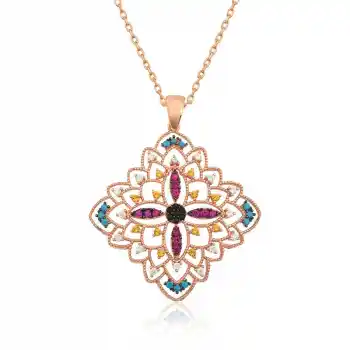 Gümüş Rose Etnik Desenli Madalyon Kolye