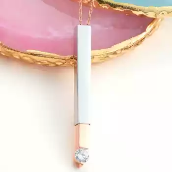 Gümüş Rose İsim Yazılabilen Açılır Çubuk Kadın Kolye