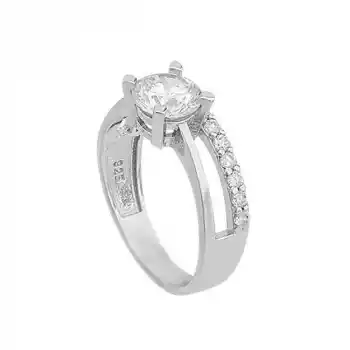 Gümüş Yarım Tur Tek Taş Bayan Yüzük