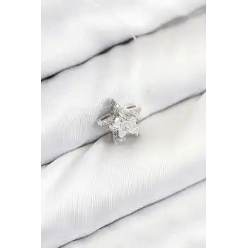 Misineli Yıldız Model Gümüş Renk Hayalet Kolye