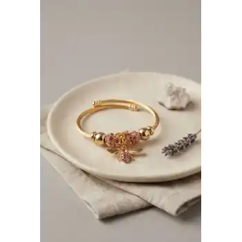 Pembe Arı Model Gold Renk Charm Bileklik