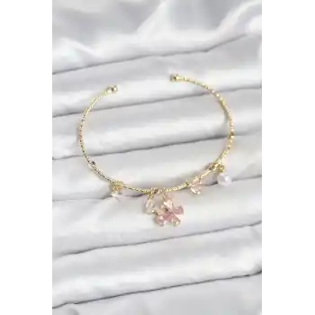 Pembe Kelebek Charmlı Gold Renk Kadın Bileklik