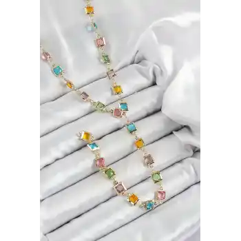 Pirinç Asorti Kare Model Gold Renk Zirkon Taşlı Y Kolye