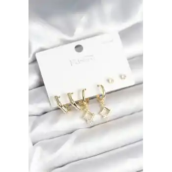 Pirinç Gold Renk 925 Ayar Gümüş Çivili Kadın Küpe Seti