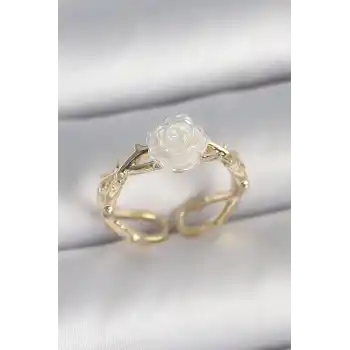 Pirinç Gold Renk Beyaz Gül Model Ayarlanabilir Kadın Yüzük