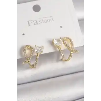 Pirinç Gold Renk Düğüm Model Zirkon Taşlı Kalp Detay Kadın Küpe