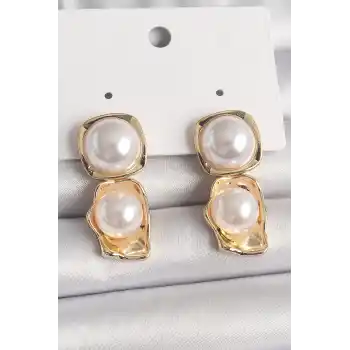 Pirinç Gold Renk İnci Kare Model Kadın Küpe