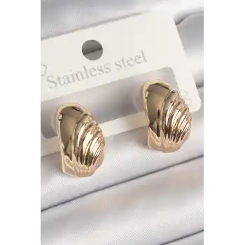 Pirinç Gold Renk İşleme Detaylı Yarım Halka Model Kadın Küpe