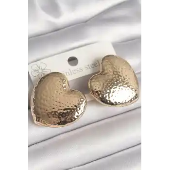 Pirinç Gold Renk İşlemeli Kalp Model Kadın Küpe