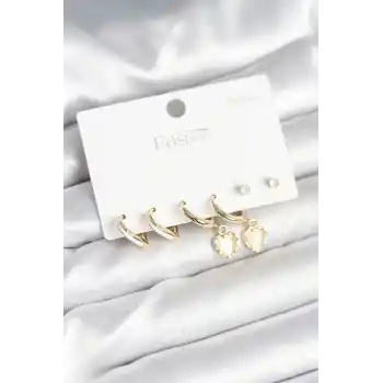 Pirinç Gold Renk Kalp Detaylı 925 Ayar Gümüş Çivili Kadın Küpe Seti