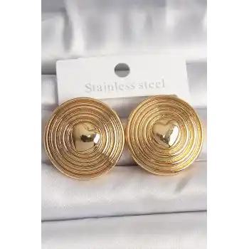 Pirinç Gold Renk Kalp İşlemeli Daire Plaka Model Kadın Küpe