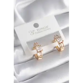 Pirinç Gold Renk Kare Zirkon Taşlı Kadın Küpe