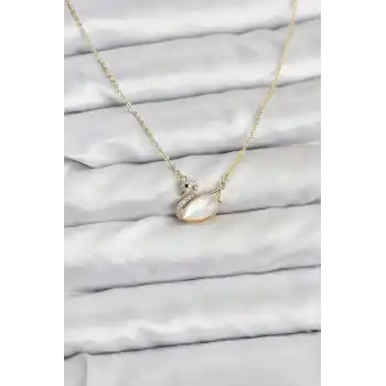 Pirinç Gold Renk Kuğu Model Kadın Kolye