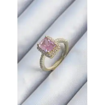 Pirinç Gold Renk Pembe Zirkon Taşlı Kadın Yüzük