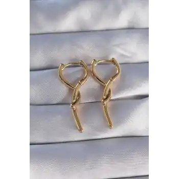 Pirinç Gold Renk Sarmal Çubuk Tasarımlı Uzun Küpe