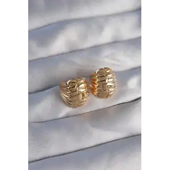 Pirinç Gold Renk Tırtıklı Minimal Bombeli Tasarım Küpe