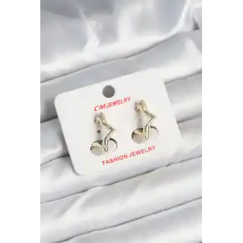 Pirinç Gold Renk Yıldız Model Kadın Küpe
