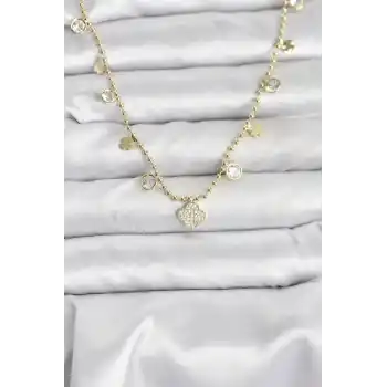 Pirinç Gold Renk Yonca Model Kadın Kolye