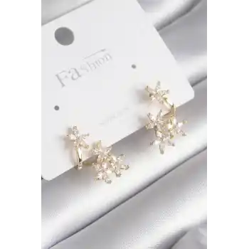 Pirinç Gold Renk Zirkon Taşlı Çiçek Tasarım Kadın Küpe