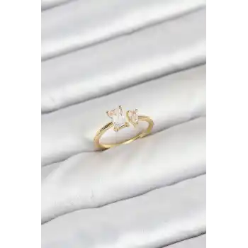 Pirinç Gold Renk Zirkon Taşlı Kadın Yüzük