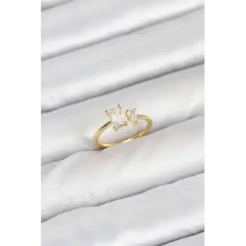 Pirinç Gold Renk Zirkon Taşlı Kadın Yüzük