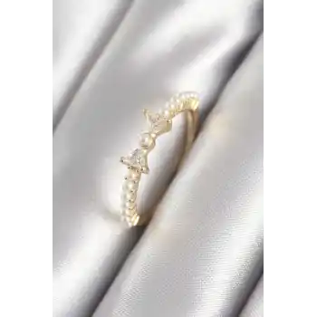 Pirinç Gold Renk Zirkon Taşlı Kurdele İnci Detay Kadın Yüzük