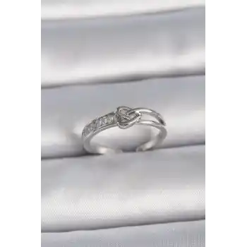 Pirinç Gümüş Renk Ayarlanabilir Zirkon Taşlı Düğüm Kalp Model Kadın Yüzük