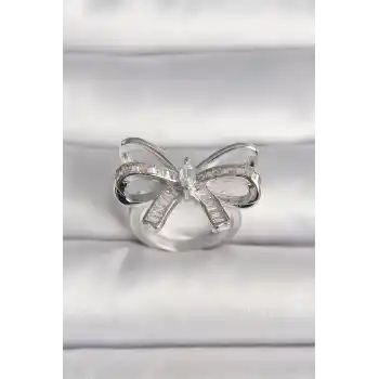 Pirinç Gümüş Renk Ayarlanabilir Zirkon Taşlı Kurdele Model Kadın Yüzük