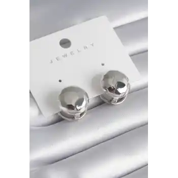 Pirinç Gümüş Renk İşleme Detay Top Model Kadın Küpe