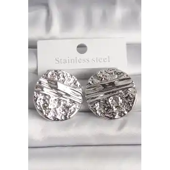 Pirinç Gümüş Renk İşlemeli Daire Plaka Model Kadın Küpe